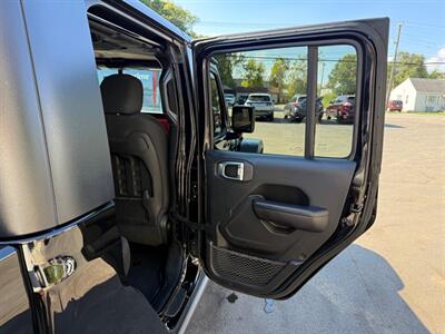2021 Jeep Gladiator RUBICON   - Photo 15 - Elkhart, IN 46514