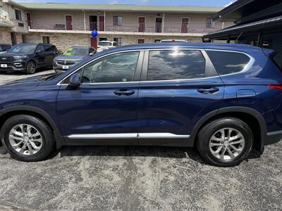 2020 Hyundai SANTA FE Essential 2.4L   - Photo 4 - Elkhart, IN 46514