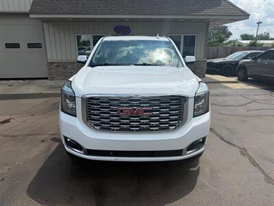 2019 GMC Yukon DENALI   - Photo 8 - Elkhart, IN 46514