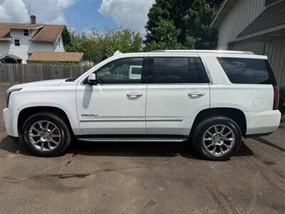 2019 GMC Yukon DENALI   - Photo 4 - Elkhart, IN 46514