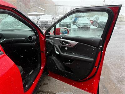 2020 Chevrolet Blazer 2LT   - Photo 16 - Elkhart, IN 46514