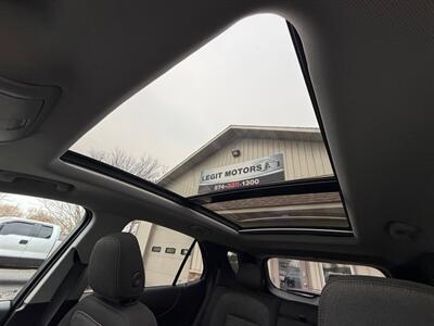 2018 Chevrolet Equinox LT   - Photo 21 - Elkhart, IN 46514