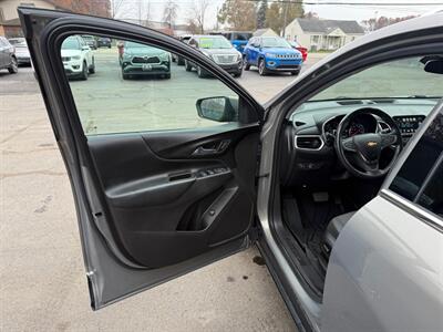 2018 Chevrolet Equinox LT   - Photo 8 - Elkhart, IN 46514