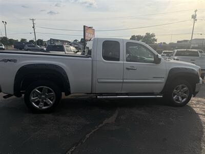 2013 GMC Sierra 1500 SLE - Photo 9 - Elkhart, IN 46514