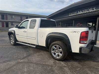 2013 GMC Sierra 1500 SLE - Photo 4 - Elkhart, IN 46514