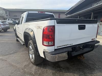 2013 GMC Sierra 1500 SLE - Photo 5 - Elkhart, IN 46514