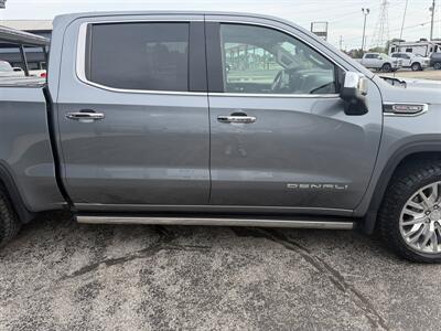 2019 GMC Sierra 1500 Denali   - Photo 8 - Elkhart, IN 46514