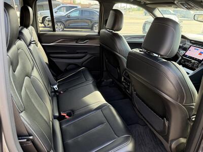 2024 Jeep Grand Cherokee Limited - Photo 15 - Elkhart, IN 46514
