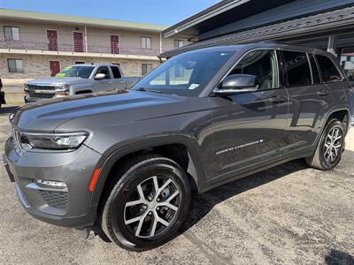 2024 Jeep Grand Cherokee Limited - Photo 2 - Elkhart, IN 46514