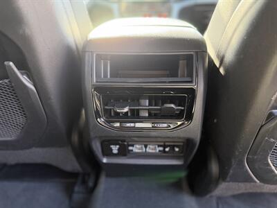 2024 Jeep Grand Cherokee Limited - Photo 16 - Elkhart, IN 46514