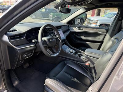 2024 Jeep Grand Cherokee Limited - Photo 11 - Elkhart, IN 46514