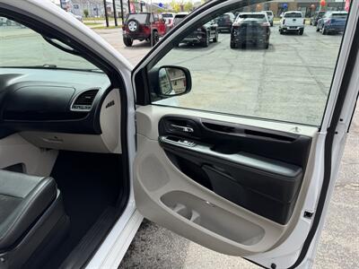 2020 Dodge Grand Caravan SXT - Photo 17 - Elkhart, IN 46514
