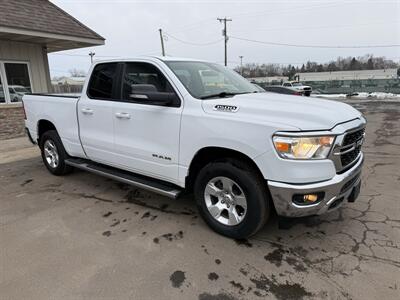 2022 RAM 1500 Big Horn   - Photo 10 - Elkhart, IN 46514
