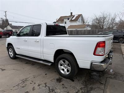 2022 RAM 1500 Big Horn   - Photo 6 - Elkhart, IN 46514