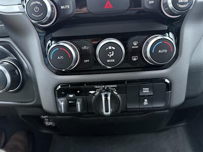 2022 RAM 1500 Big Horn   - Photo 25 - Elkhart, IN 46514