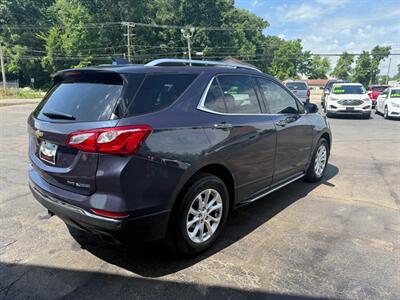 2018 Chevrolet Equinox PREMIER   - Photo 12 - Elkhart, IN 46514