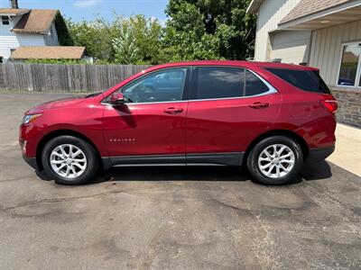 2018 Chevrolet Equinox LT   - Photo 2 - Elkhart, IN 46514