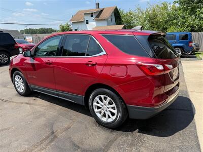 2018 Chevrolet Equinox LT   - Photo 3 - Elkhart, IN 46514