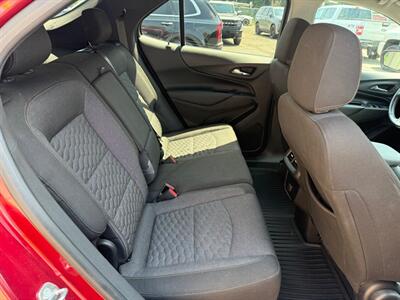 2018 Chevrolet Equinox LT   - Photo 13 - Elkhart, IN 46514