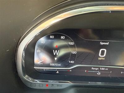 2022 GMC Yukon SLT - Photo 27 - Elkhart, IN 46514