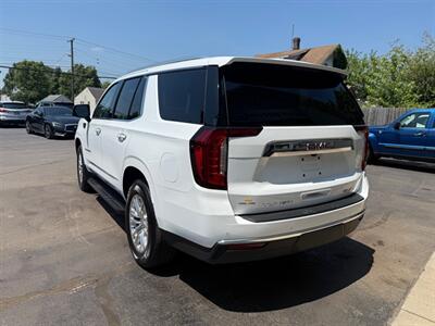 2022 GMC Yukon SLT - Photo 4 - Elkhart, IN 46514