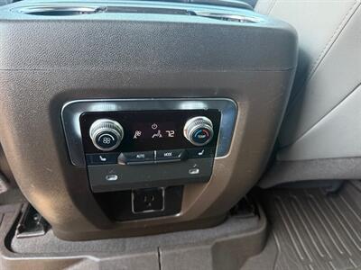 2022 GMC Yukon SLT - Photo 21 - Elkhart, IN 46514