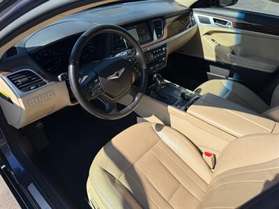 2015 Hyundai Genesis 3.8L - Photo 12 - Elkhart, IN 46514
