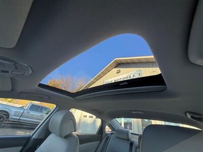 2017 Hyundai SONATA SPORT   - Photo 23 - Elkhart, IN 46514