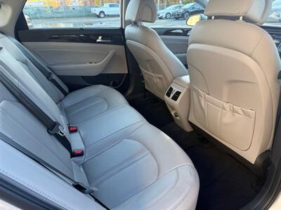2017 Hyundai SONATA SPORT   - Photo 16 - Elkhart, IN 46514