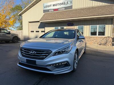 2017 Hyundai SONATA SPORT   - Photo 1 - Elkhart, IN 46514