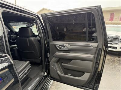 2023 Chevrolet Suburban RST - Photo 16 - Elkhart, IN 46514