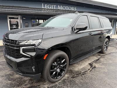 2023 Chevrolet Suburban RST - Photo 2 - Elkhart, IN 46514