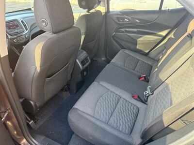 2020 Chevrolet Equinox LT   - Photo 12 - Elkhart, IN 46514