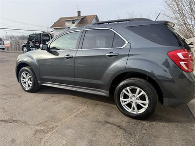 2017 Chevrolet Equinox LT   - Photo 11 - Elkhart, IN 46514