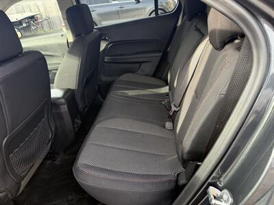 2017 Chevrolet Equinox LT   - Photo 15 - Elkhart, IN 46514