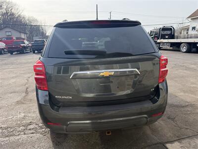 2017 Chevrolet Equinox LT   - Photo 8 - Elkhart, IN 46514