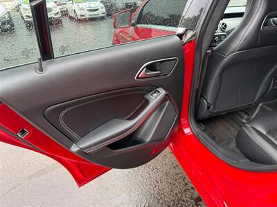 2016 Mercedes-Benz CLA 250 4MATIC   - Photo 11 - Elkhart, IN 46514