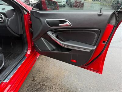 2016 Mercedes-Benz CLA 250 4MATIC   - Photo 15 - Elkhart, IN 46514