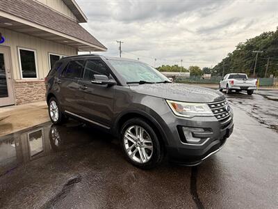 2016 Ford Explorer XLT   - Photo 12 - Elkhart, IN 46514