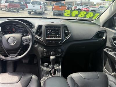 2019 Jeep Cherokee Trailhawk - Photo 16 - Elkhart, IN 46514