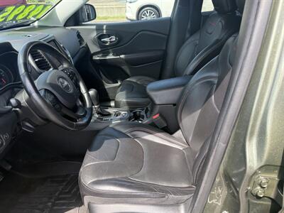 2019 Jeep Cherokee Trailhawk - Photo 13 - Elkhart, IN 46514