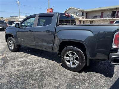 2017 GMC Canyon SLE - Photo 2 - Elkhart, IN 46514