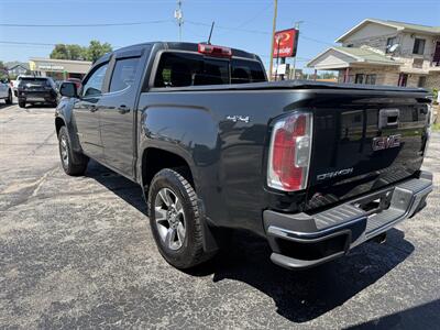 2017 GMC Canyon SLE - Photo 4 - Elkhart, IN 46514