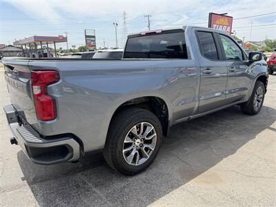 2020 Chevrolet Silverado 1500 RST - Photo 7 - Elkhart, IN 46514