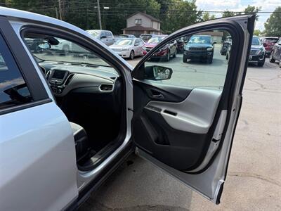 2021 Chevrolet Equinox LS   - Photo 17 - Elkhart, IN 46514