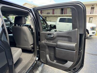 2020 Chevrolet Silverado 1500 Custom - Photo 15 - Elkhart, IN 46514