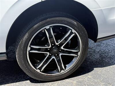 2020 Ford Expedition Limited   - Photo 27 - Elkhart, IN 46514