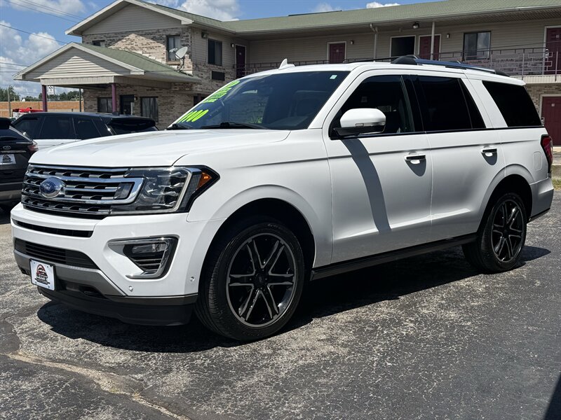 2020 Ford Expedition Limited   - Photo 1 - Elkhart, IN 46514