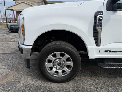 2024 Ford F-250 Super Duty XLT - Photo 3 - Elkhart, IN 46514