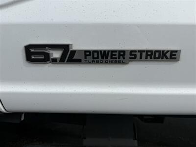 2024 Ford F-250 Super Duty XLT - Photo 4 - Elkhart, IN 46514